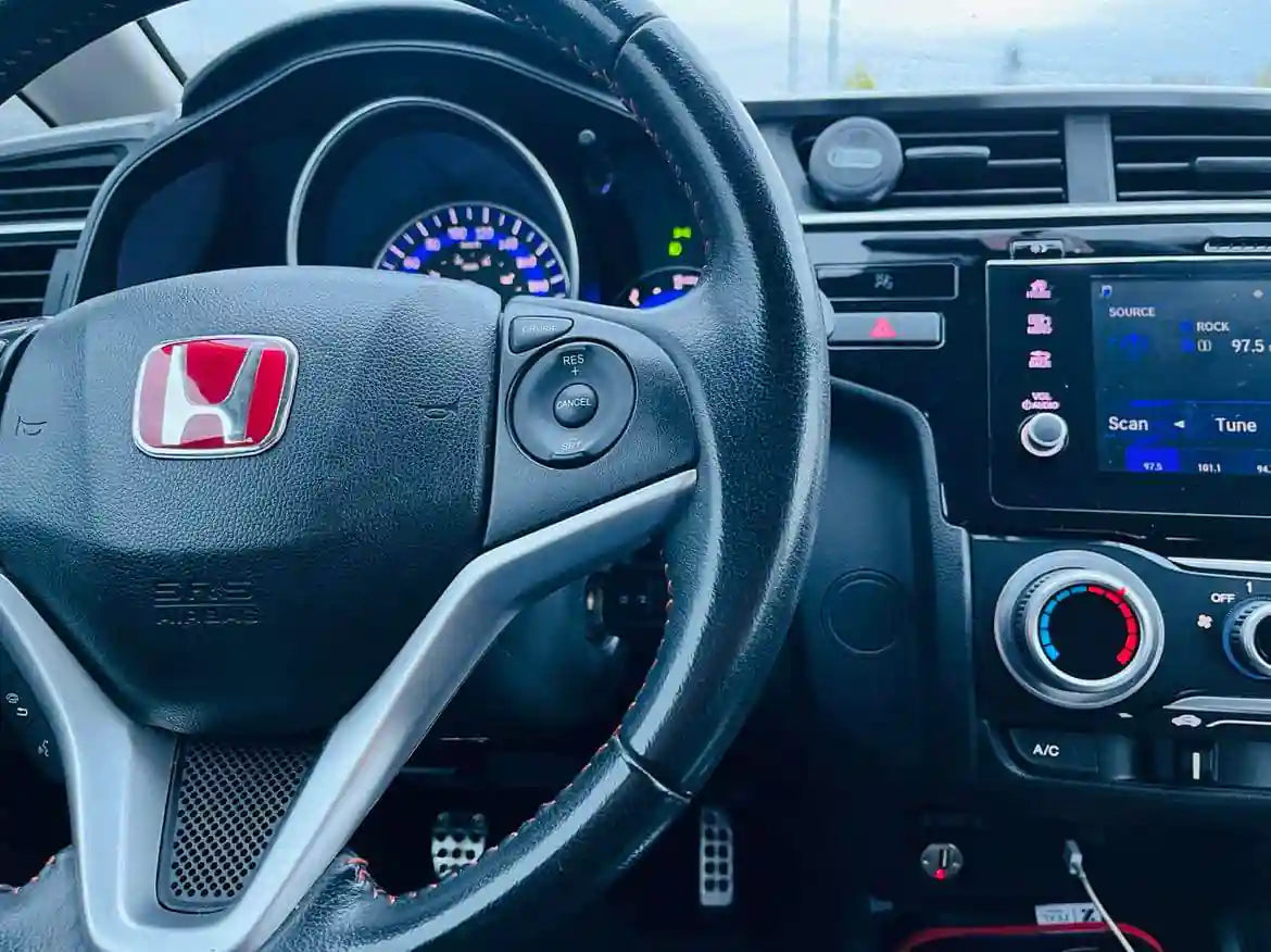 Honda empty start button